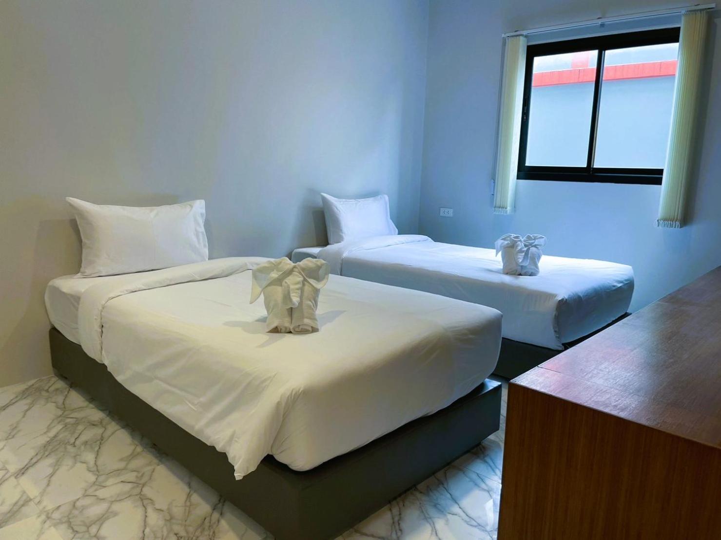 Terminal 58 Hotel Ban Mut Dok Khao Екстериор снимка